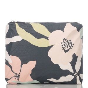 Aloha Collection: Splash Proof Travel Pouch